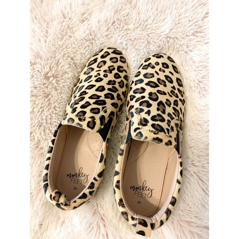 Leopard Monkey Feet Mommy Slides